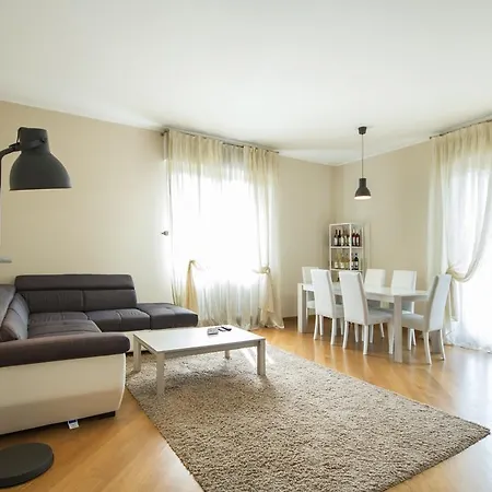 Casa Foscolo Apartment Villa Guardia Exterior photo