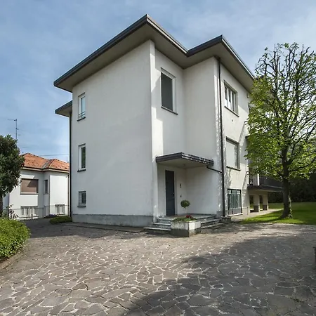 Casa Foscolo Apartment Villa Guardia Exterior photo